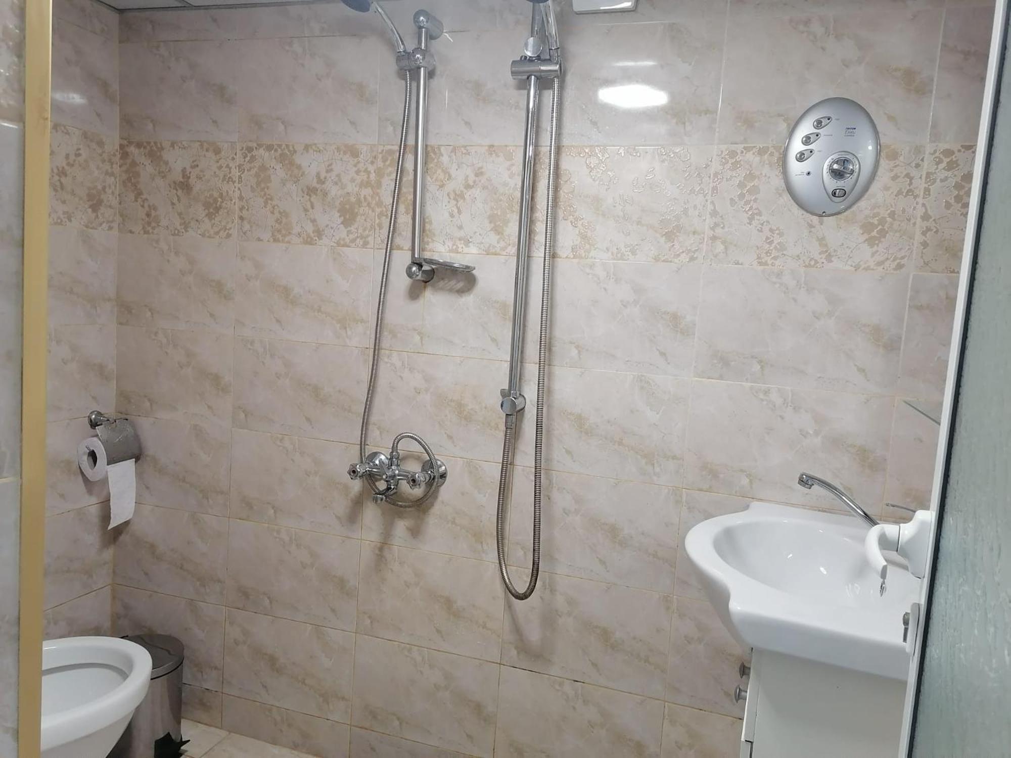 Апартамемт 3 Места С Кухня С Дворче Apartment Vratsa Exterior photo
